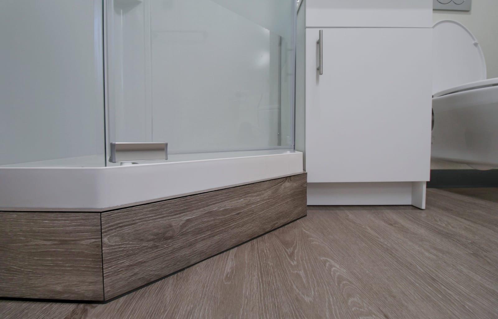 20′ Site office + Washroom - Container Holdings Pty Ltd