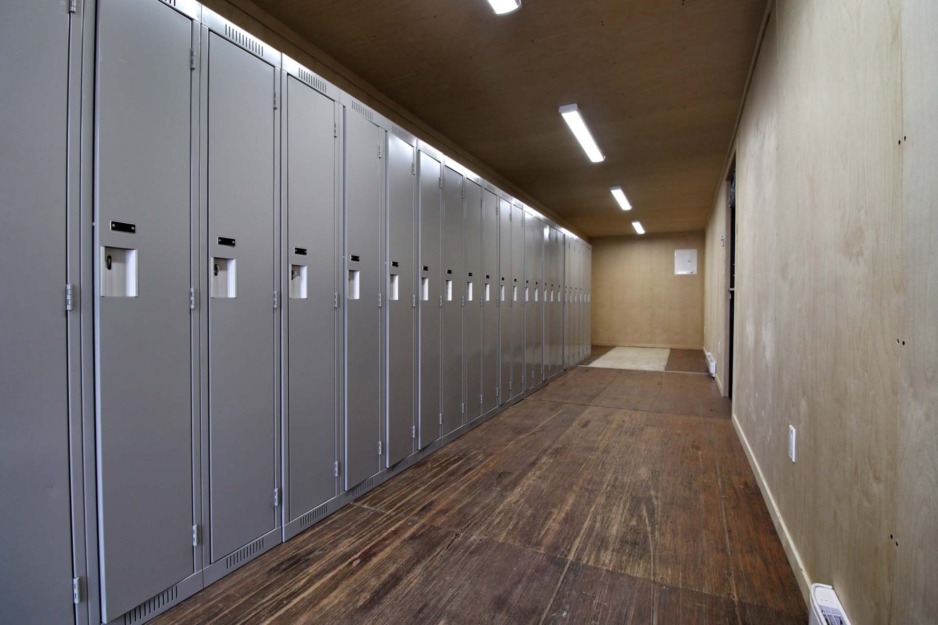 40’ Locker Room - Container Holdings Pty Ltd