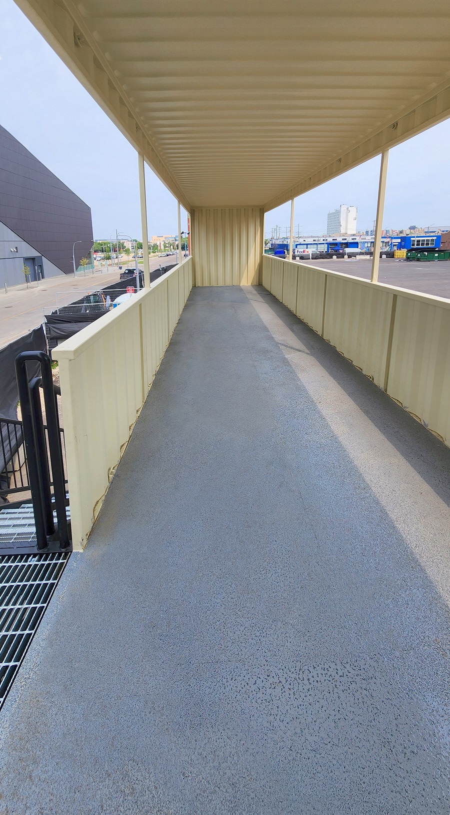 40’HC VIP Area with Patio for the Oilers - Container Holdings Pty Ltd